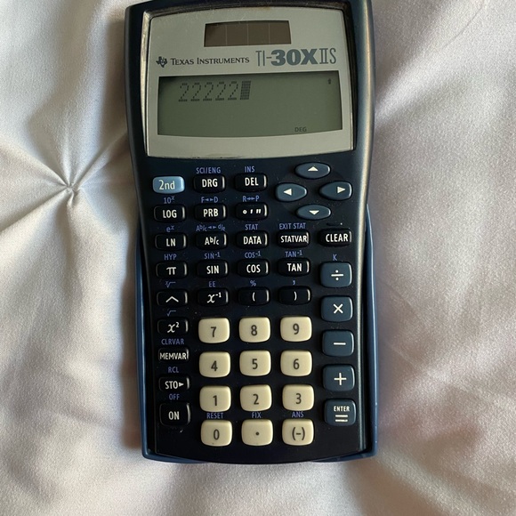Texas Instruments TI-83 plus and I’m including an TI-30xIIs as well - Picture 7 of 12
